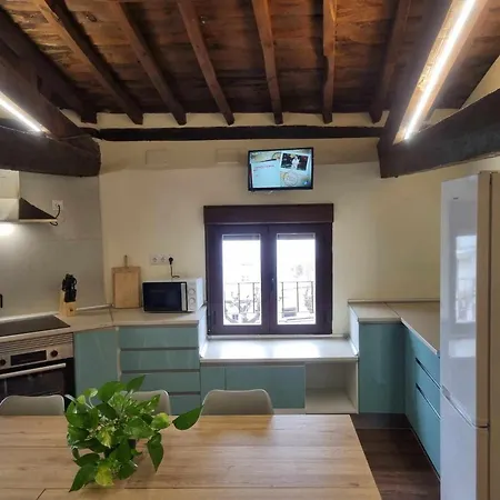 Lanchas De La Vera * Madrigal de la Vera